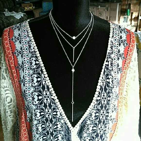 πΏ 3 Layer Dainty Choker Necklace π - Picture 7 of 7